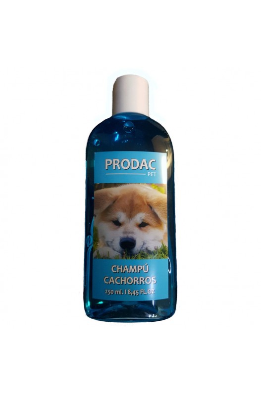 CHAmpú con limpiadores suaves que no provocan daño a la piel o al pelo. Aporta hidratación, brillo y suavidad.