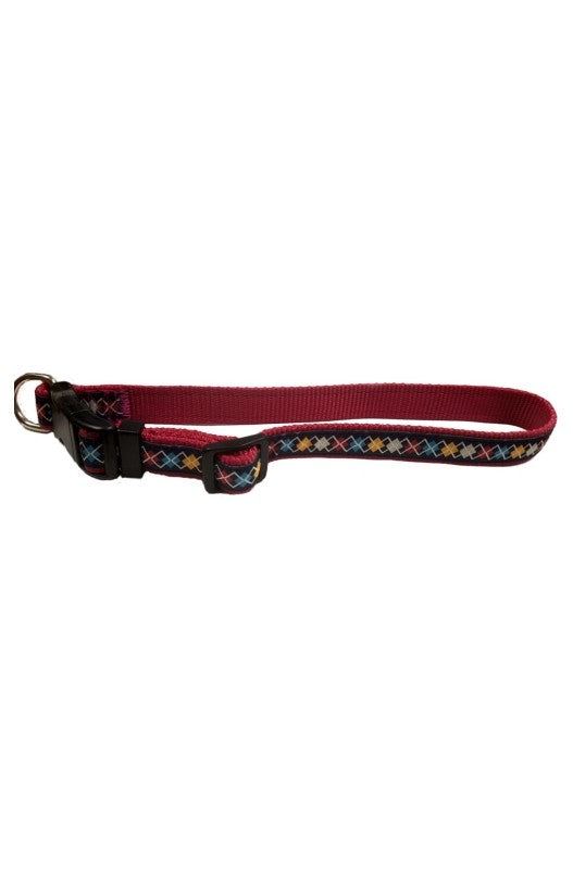 Collar de diamantes color rojo para perros.
