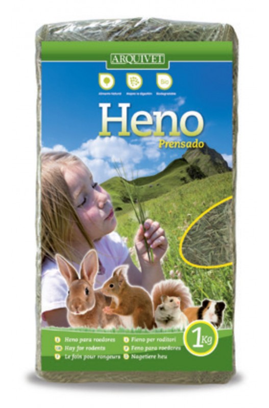 Heno es un producto natural. Es un componente importante en la alimentación de todos los roedores .