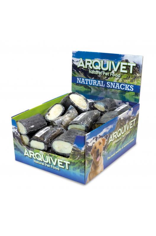 SNACK natural en caja expositora de 20 unidades (retractiladas) de cuernos de búfalo relleno de grasa de oveja.