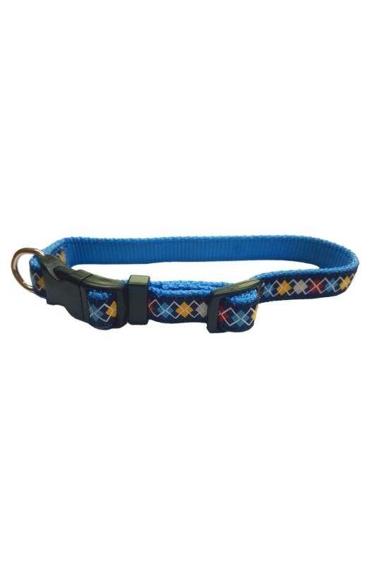  collar en azul combina un diseño sofisticado con detalles que imitan diamantes