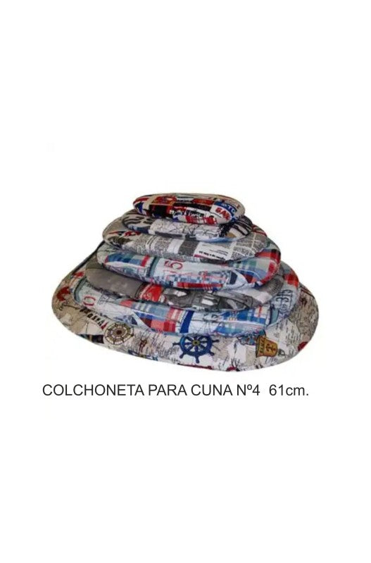  colchoneta para cuna nº 4 de 61 cm es un accesorio diseñado para proporcionar comodidad a tu mascota en cunas de plástico de tamaño específico