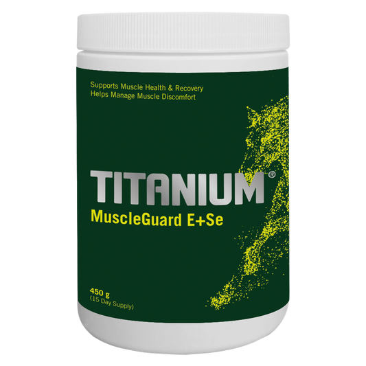 Bote de TITANIUM MuscleGuard E+Se suplemento equino antioxidante con Vitamina E y Selenio de Bolypets