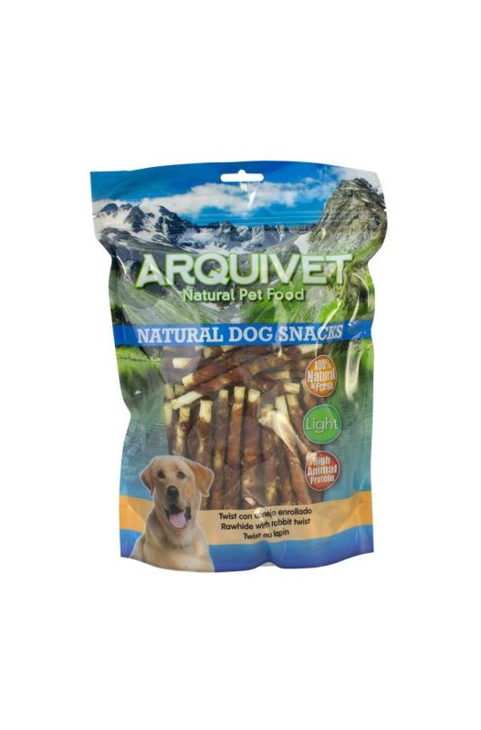 Snack de filete de conejo enrollado en un canuto, entretiene a nuestro perro a la vez que cuida de sus dientes y encías. 100% natural.